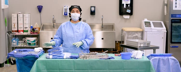 or-setup-for-an-open-incisional-hernia-repair-with-mesh-south-college-knoxville-tn