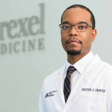 author-image-Dexter C. Graves, MD